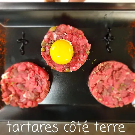 Hotel Restaurant La Paix La Robe Et Le Palais 2*