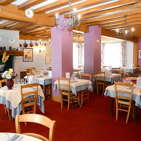 Logis Restaurant La Paix 2*