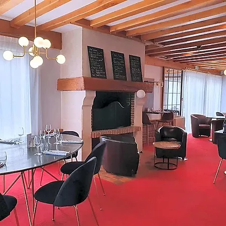 Ξενοδοχείο Restaurant La Paix La Robe Et Le Palais 2*