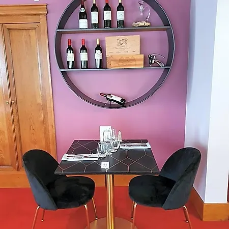 Restaurant La Paix La Robe Et Le Palais 2*
