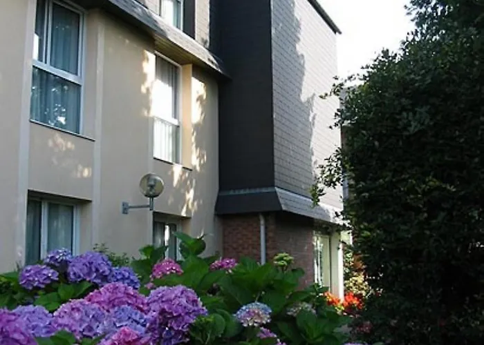 Logis Restaurant La Paix Hotel