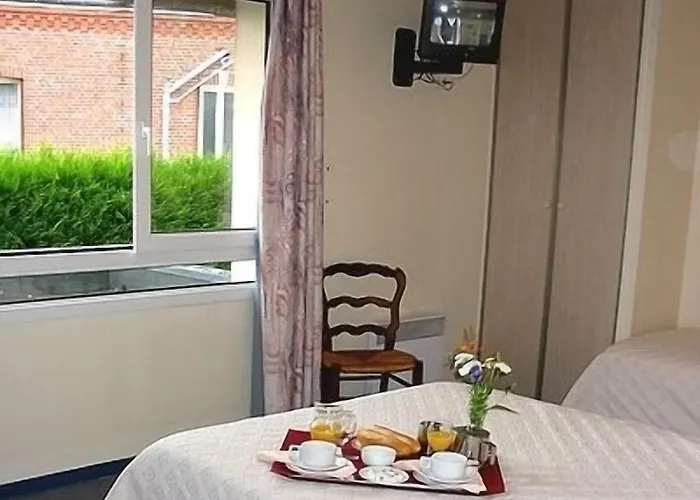 Logis Restaurant La Paix Hotel